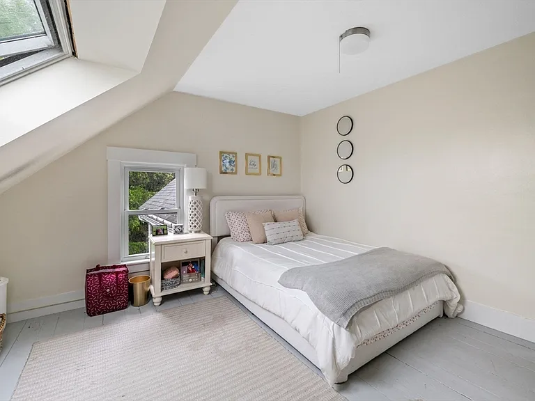 11 Glendale St #2 — Photo 17