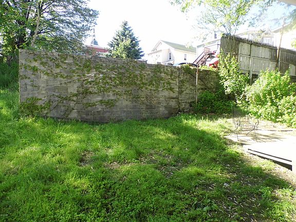 4th image of 116-118 S Bromley Ave