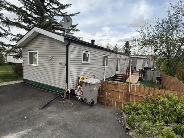 315 S Minto St, Granum, AB T0L 1A0