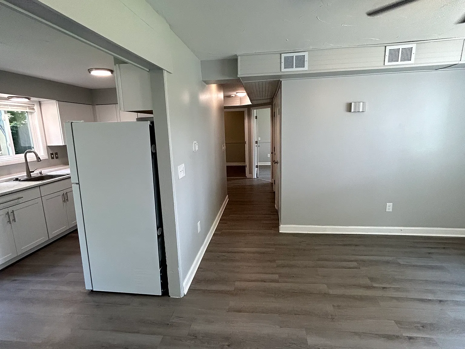 2 bed, 925 sqft, $1,500 — Photo 4