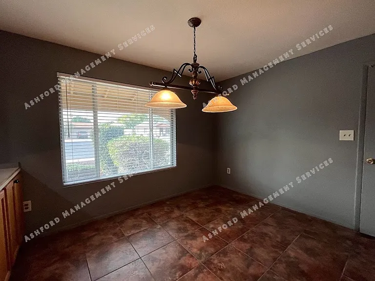 12229 N 48th Ave — Photo 6