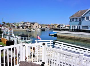 4121 W Channel Islands Blvd, Oxnard, CA 93035