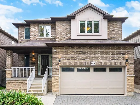 169 E 8th St, Hamilton, ON L9A 4Y7