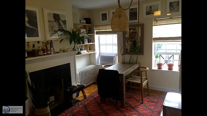 Rented by Metropolitan Property Group | media 4