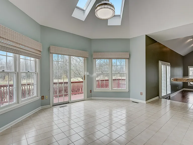 19 Cheyenne Dr — Photo 19