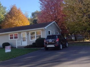 310 Hillcrest Ave #A, Rochelle, IL 61068