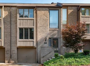 14 Maple Ct, Pittsburgh, PA 15237