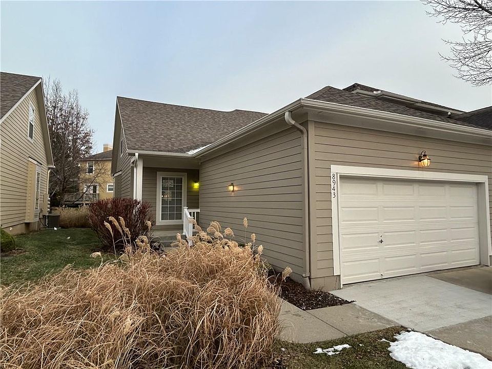 2nd image of 8943 Boehm Dr