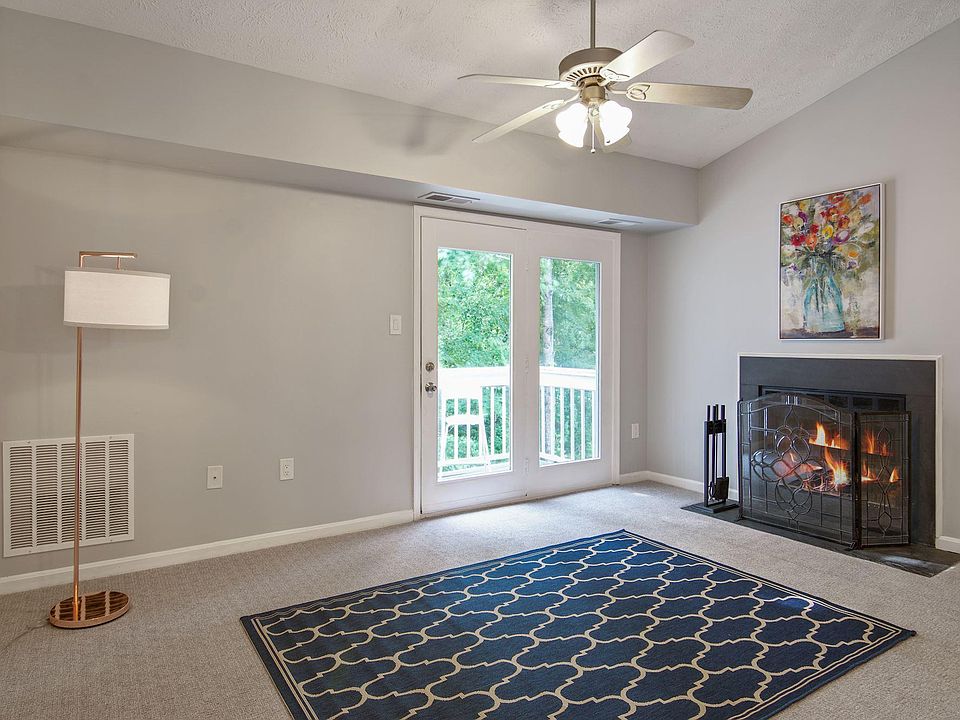 1st image of 5704 Shadwell Ct Unit 95