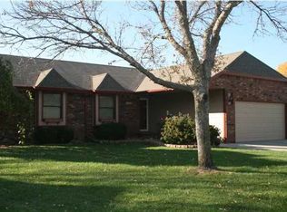 426 S Prescott Ct, Wichita, KS 67209