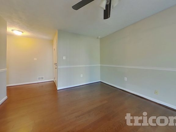 4th image of 1203 Addison Ct