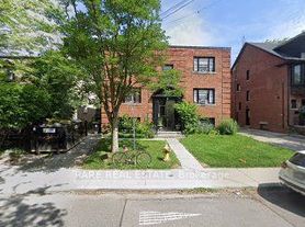 130 Macpherson Ave