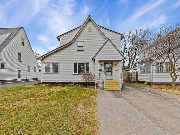 3rd image of 226 Barry Rd