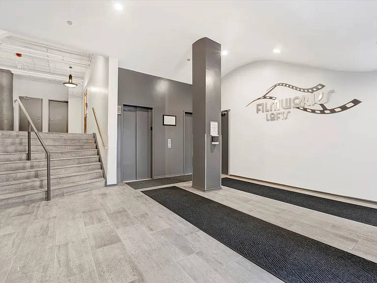 1323 S Wabash Ave #201 — Photo 25
