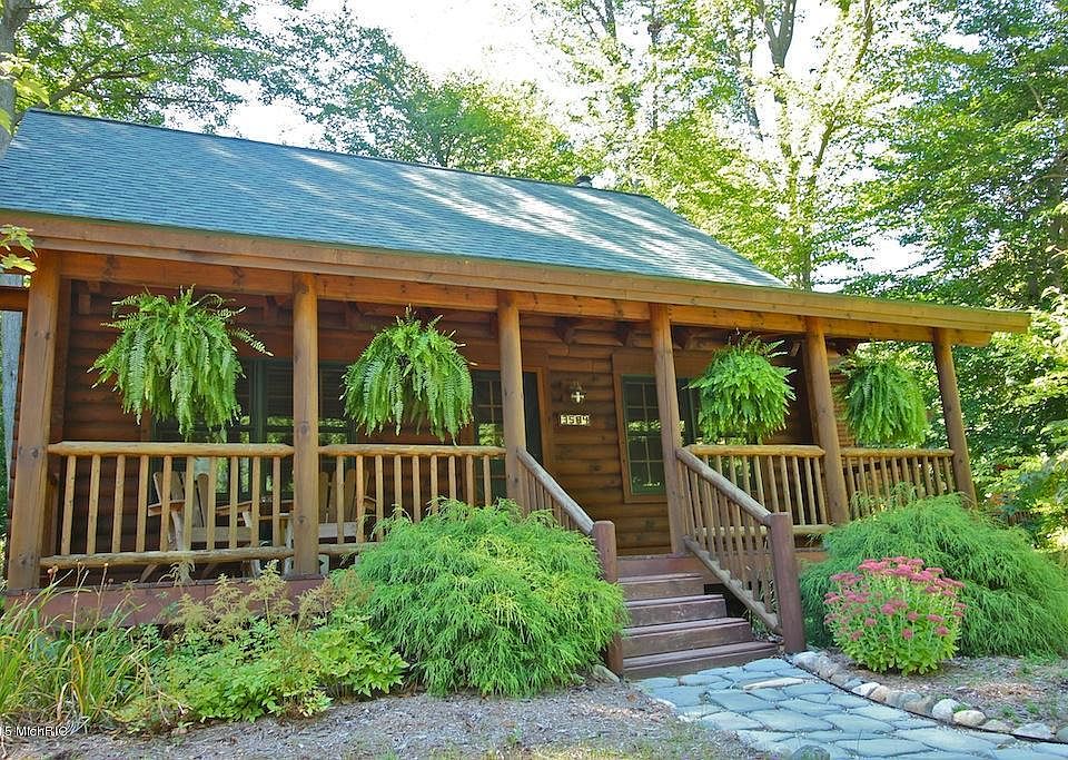 1st image of 3584 Hidden Dunes Dr #14