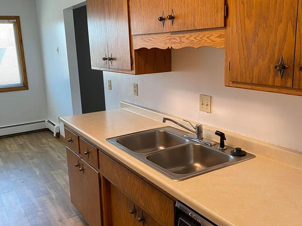 911 23rd Ave S APT 06