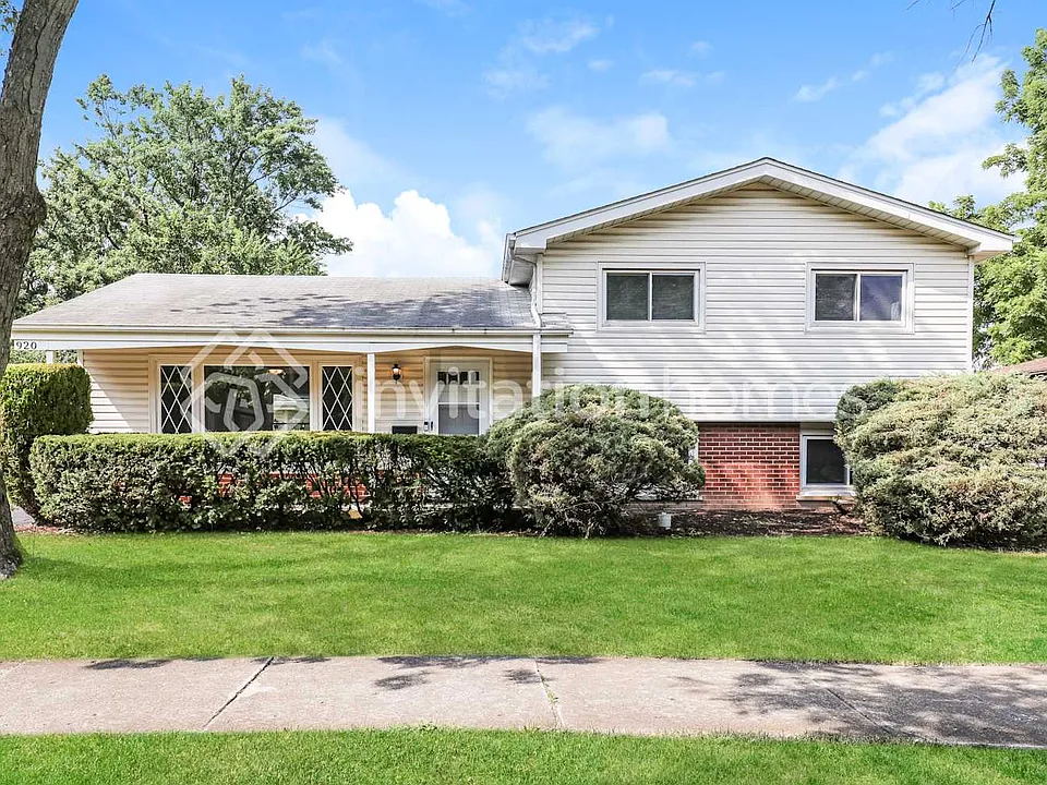920 Greenwood Ave