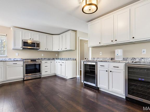 5th image of 11329 Brierhall Cir