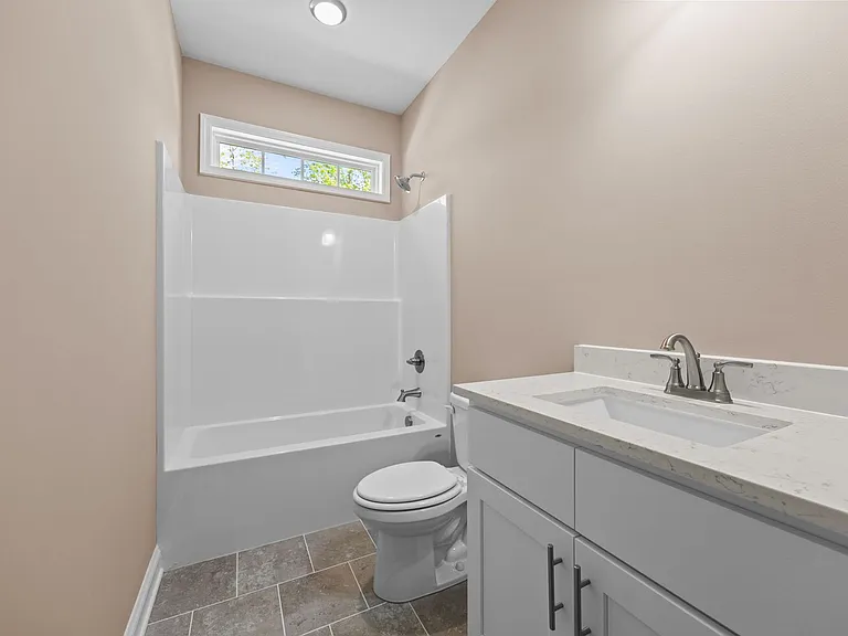 55 Leisure Ln — Photo 30