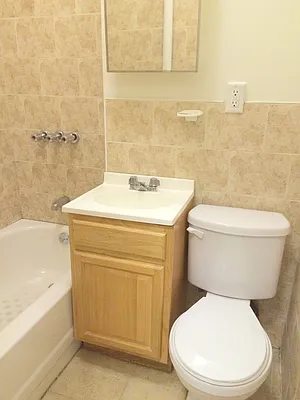 Rented by Uptown Flats LLC | media 14