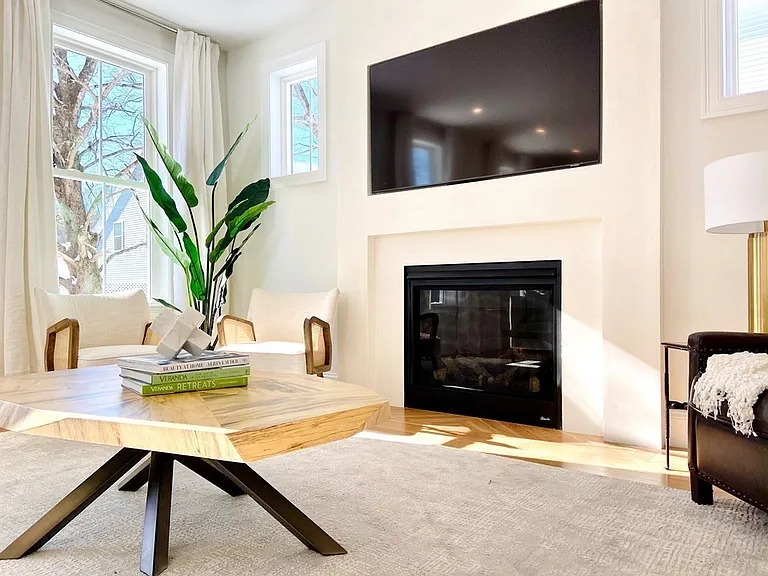 8 Mirasol Cir #8 — Photo 4