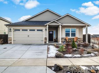 2498 NW Kingwood Ave, Redmond, OR 97756