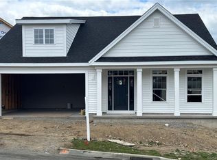 98 Fieldstone Ln, Beacon Falls, CT 06403