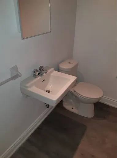 7 Osler Ct — Photo 8