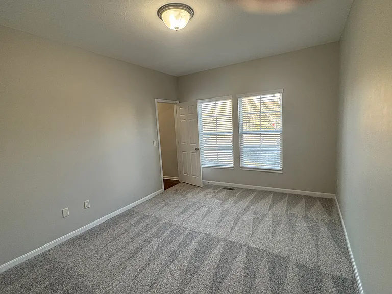 4867 Adwell Loop — Photo 14