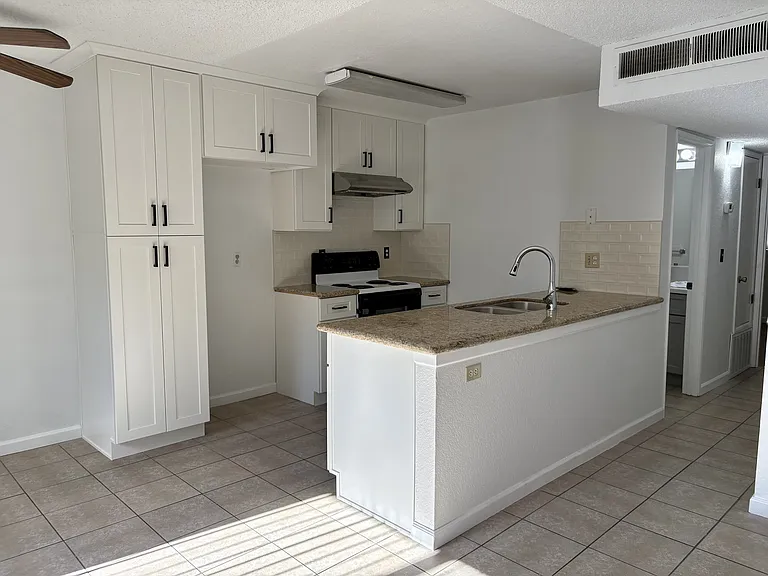 4000 Fara Biundo Dr #29 — Photo 11
