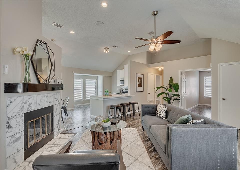 1st image of 4709 Waxwing Dr