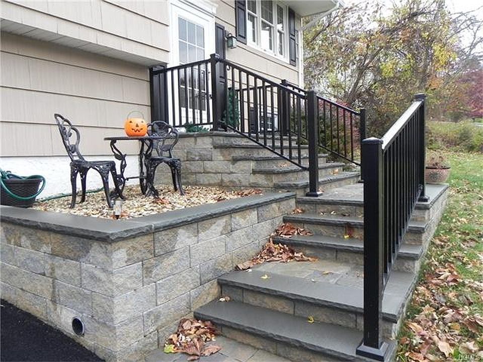 2nd image of 5 San Marcos Dr