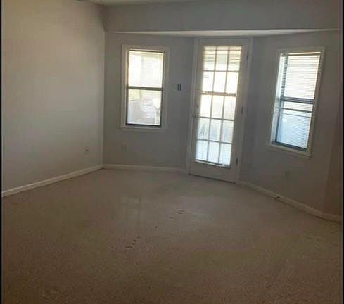 4th image of 102 Mile Dr
