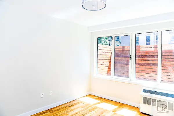 Rented by Urban Realty NYC | media 22