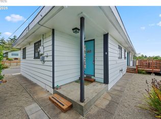 536 S Marple St, Coos Bay, OR 97420