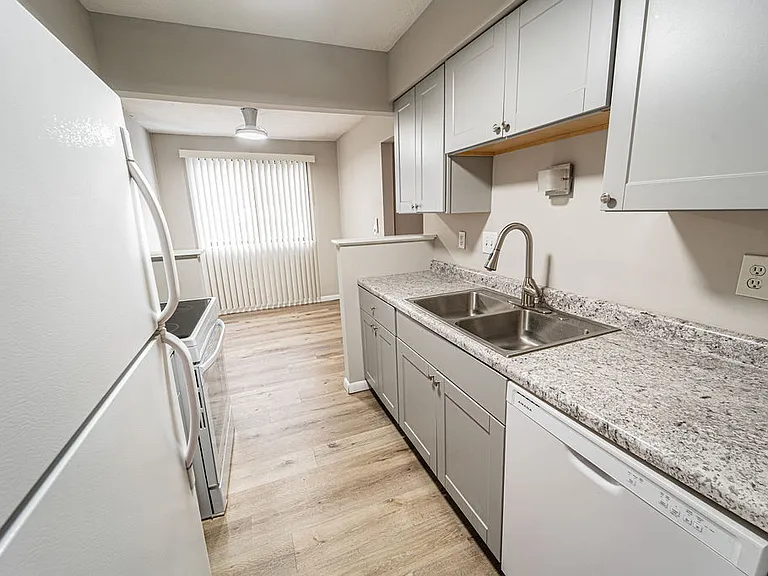 3645 Kohn Dr #5101 — Photo 1