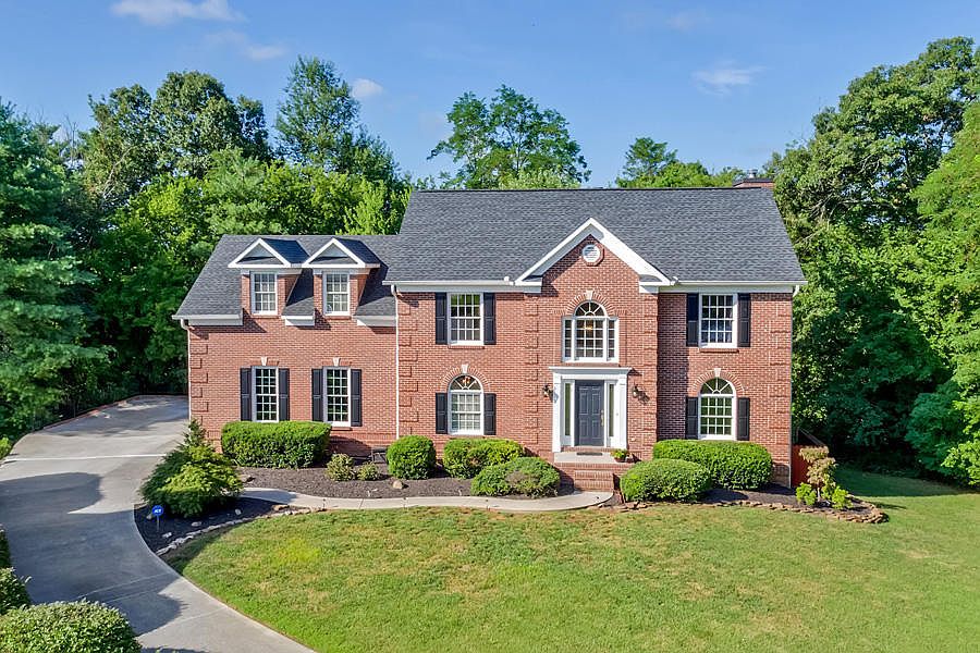 1st image of 10142 Longford Dr