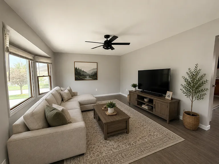 2737 Burton St SE — Photo 1