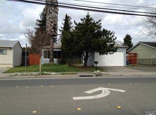 1115 Hearn Ave, Santa Rosa, CA 95407