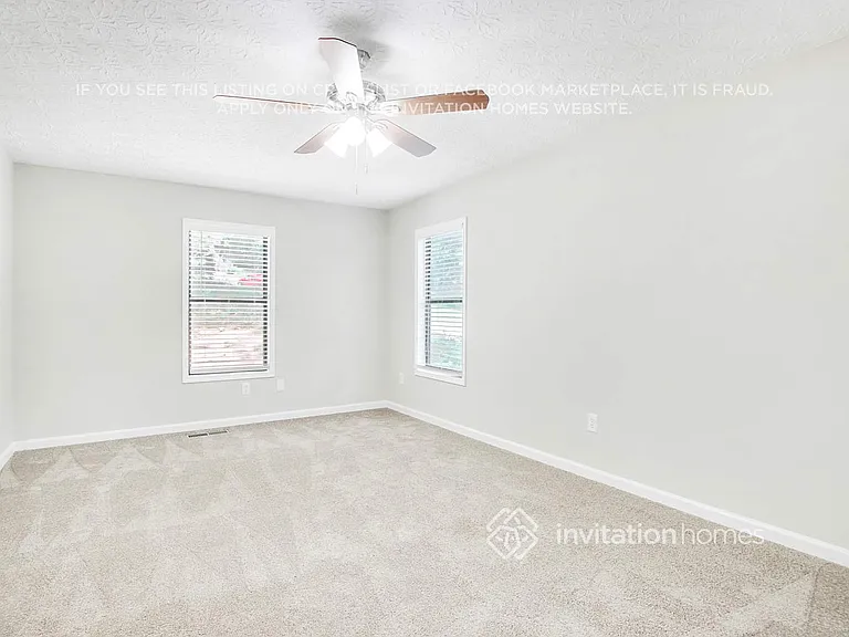 830 Sunset Ct NW — Photo 16