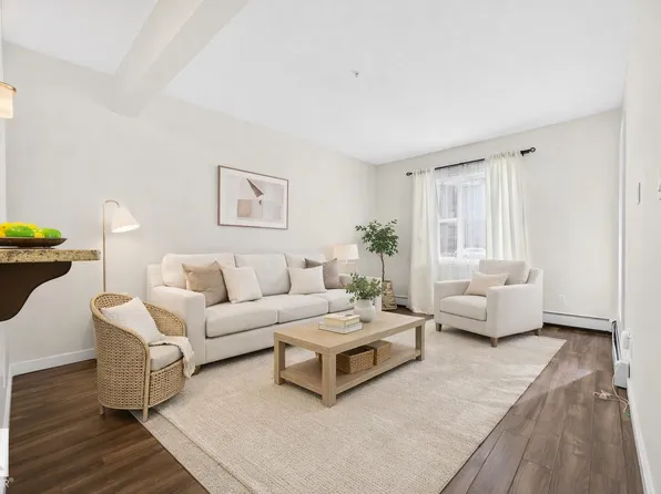 304 Ambleside Link SW #125, Edmonton, AB T6W 0V2