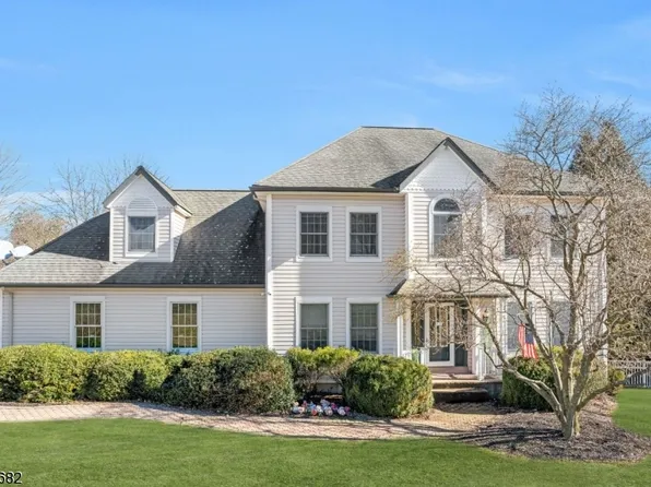 10 Mountain View Dr, Wantage Twp., NJ 07461