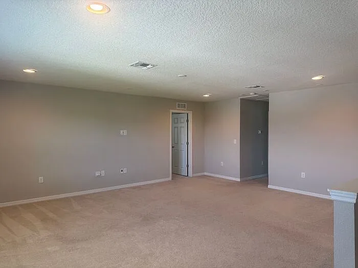3535 Debois Ct — Photo 28