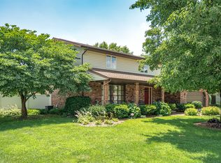 203 E Santa Maria Ave, Effingham, IL 62401