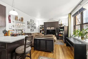 45 Overlook Terrace