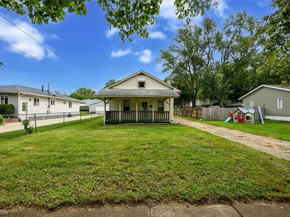 75 Pauline Ave, Akron, OH 44312