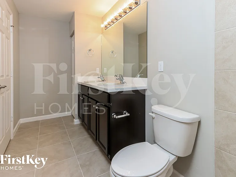 310 SW Undallo Rd — Photo 13