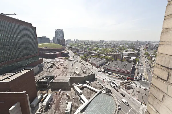 Rented by Evans Real Estate | media 23