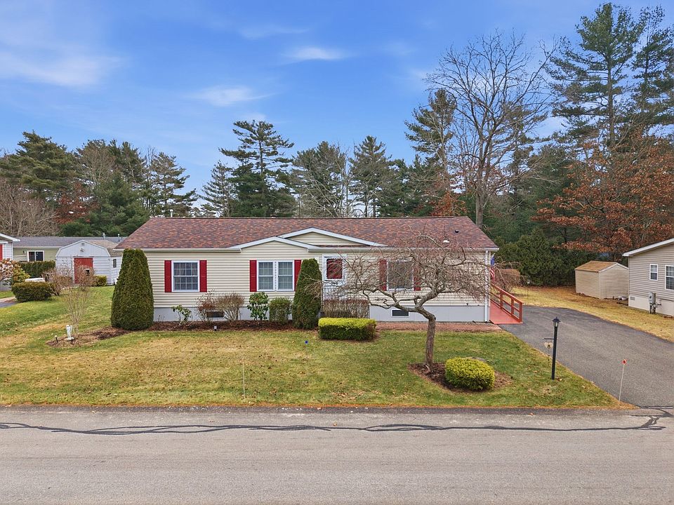 1st image of 8 Heather Ln