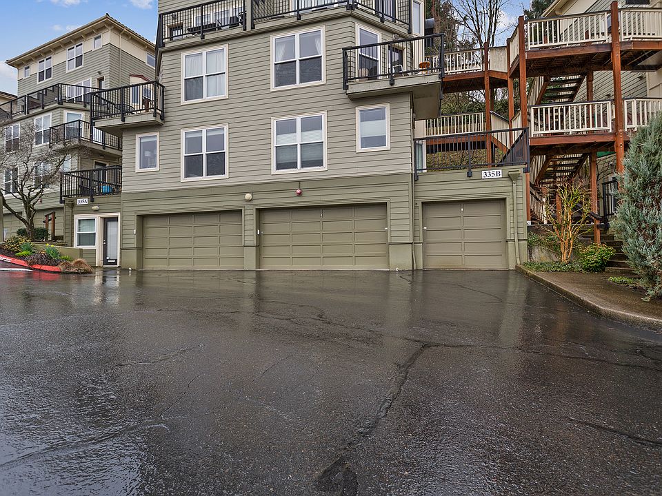1st image of 335 NW Uptown Ter APT 1B